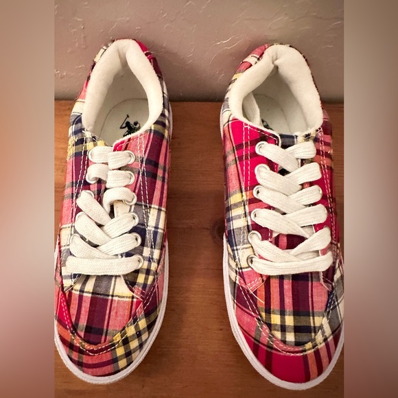 NEW Plaid U.S. Polo Assn. Tennis Shoes - Picture 14 of 15
